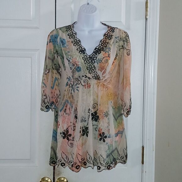 Mushka By SIenna Rose Inc sheer floral print blouse Sz M NWOT - Picture 1 of 7